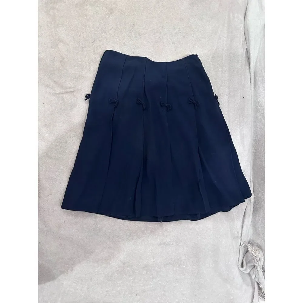 Women’s size 40 Europe skirt navy blue with bows rouge a levres brand